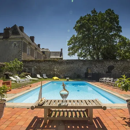 Au Bois Briand Bed & Breakfast