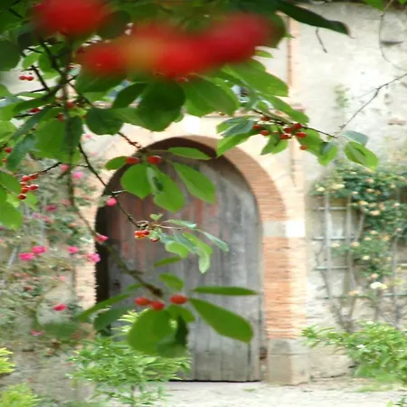 Au Bois Briand Bed & Breakfast