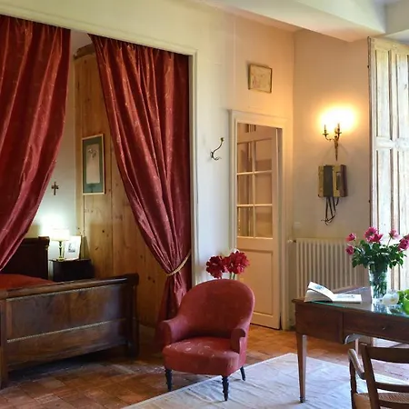 Au Bois Briand Bed & Breakfast