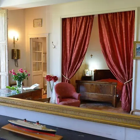 Au Bois Briand Bed & Breakfast *