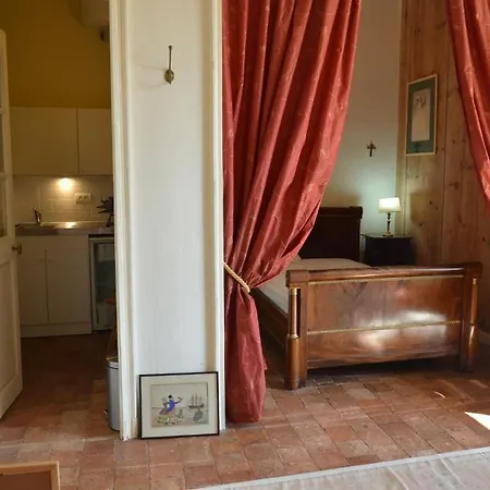Au Bois Briand Bed & Breakfast